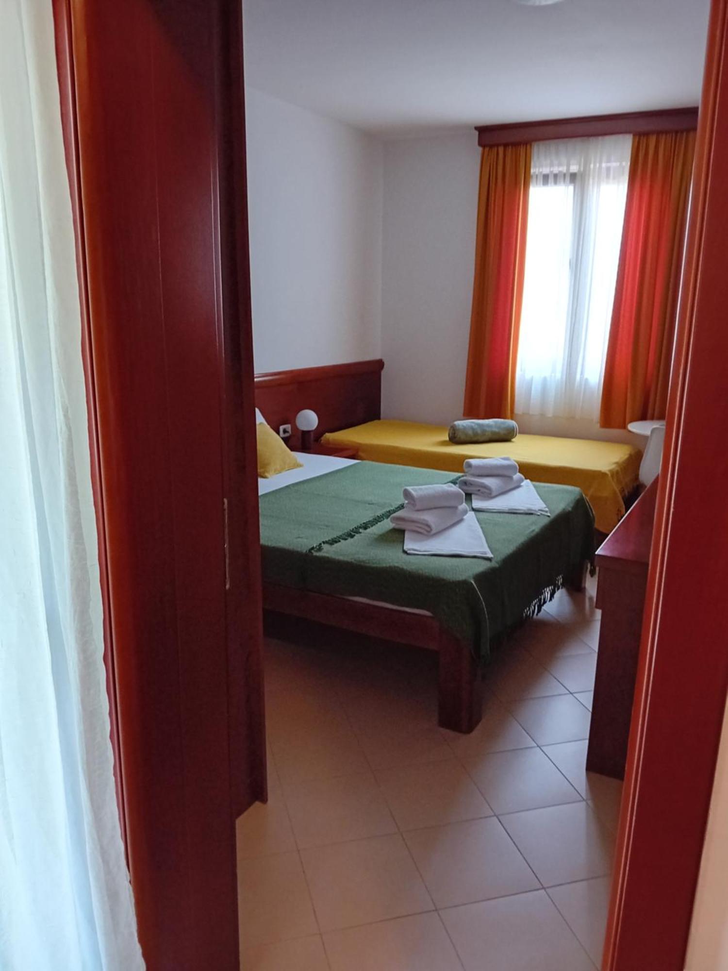 Apartments Krapina Lux Будва Екстер'єр фото