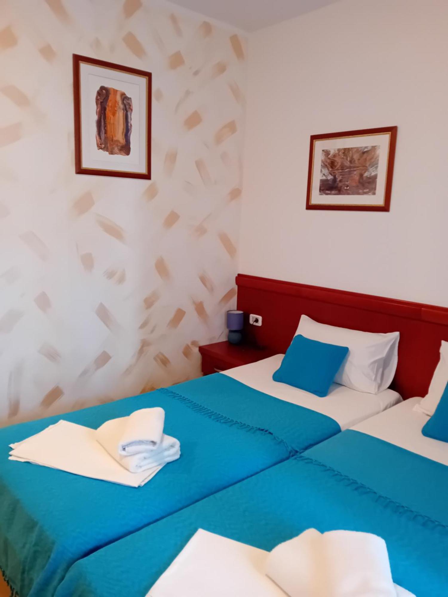 Apartments Krapina Lux Будва Екстер'єр фото
